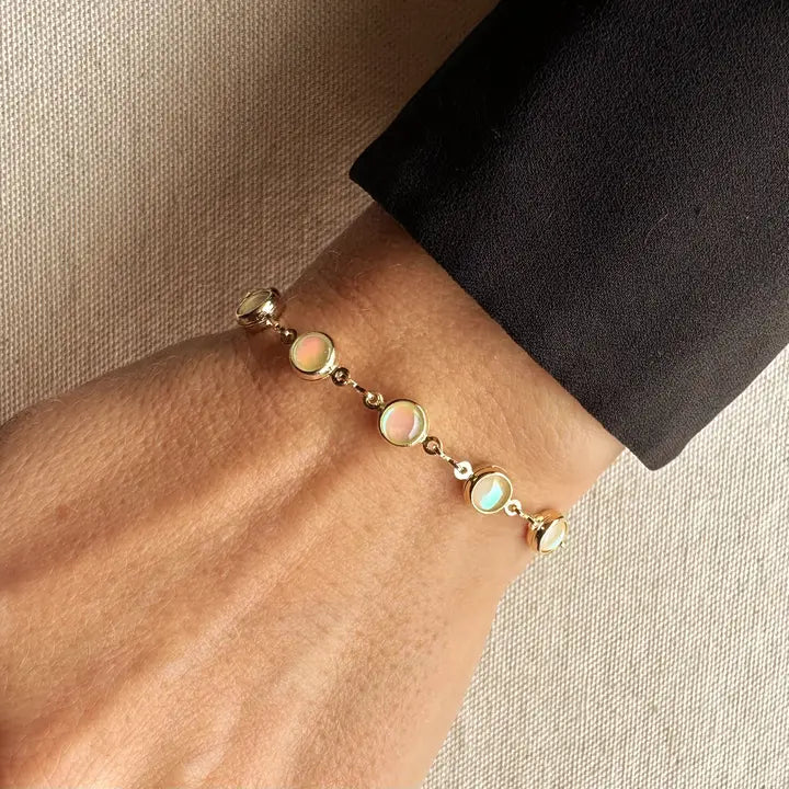 Rounded Opal Bracelet - 18k Gold
