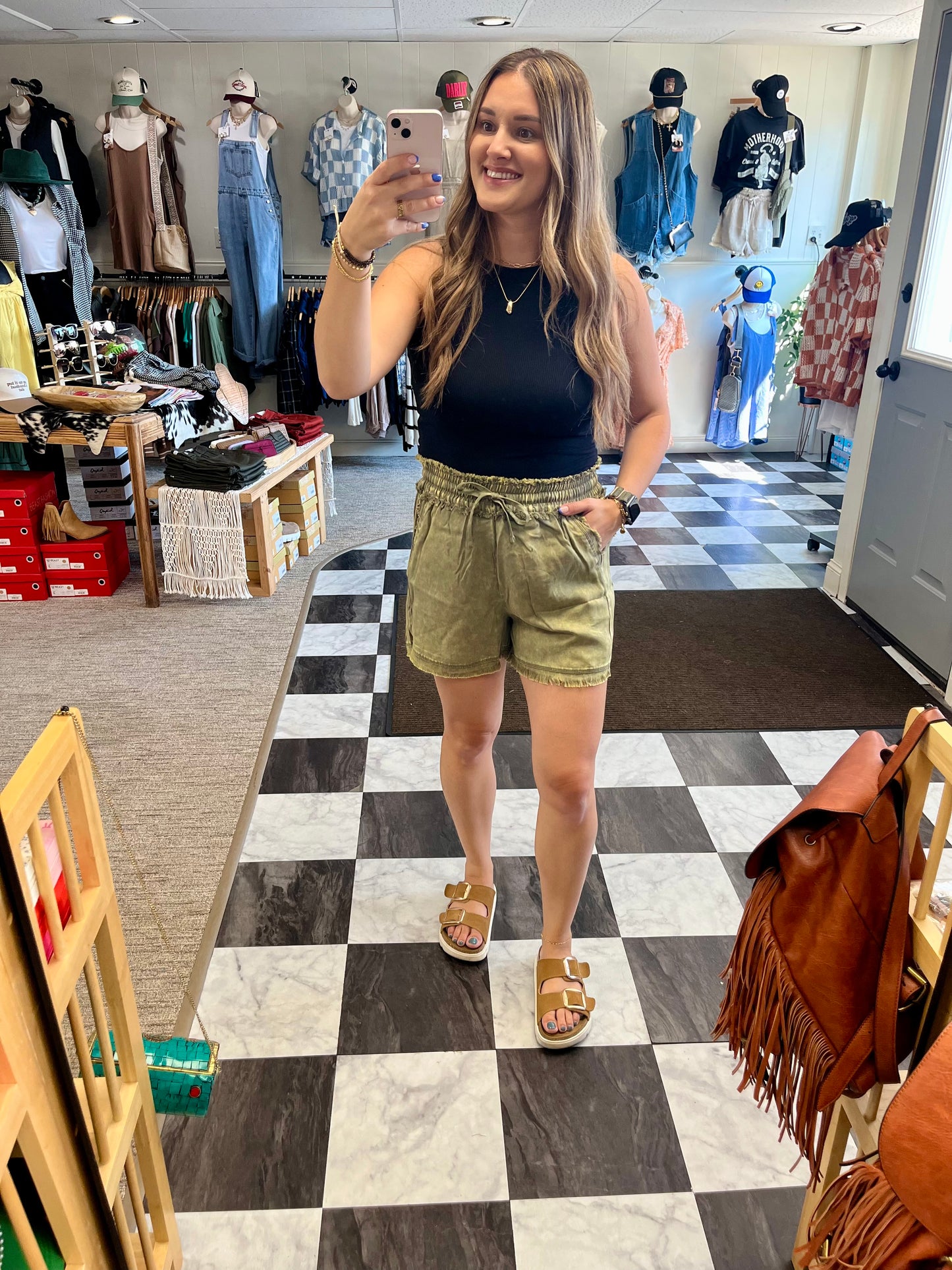 Rylan Shorts - Olive Green