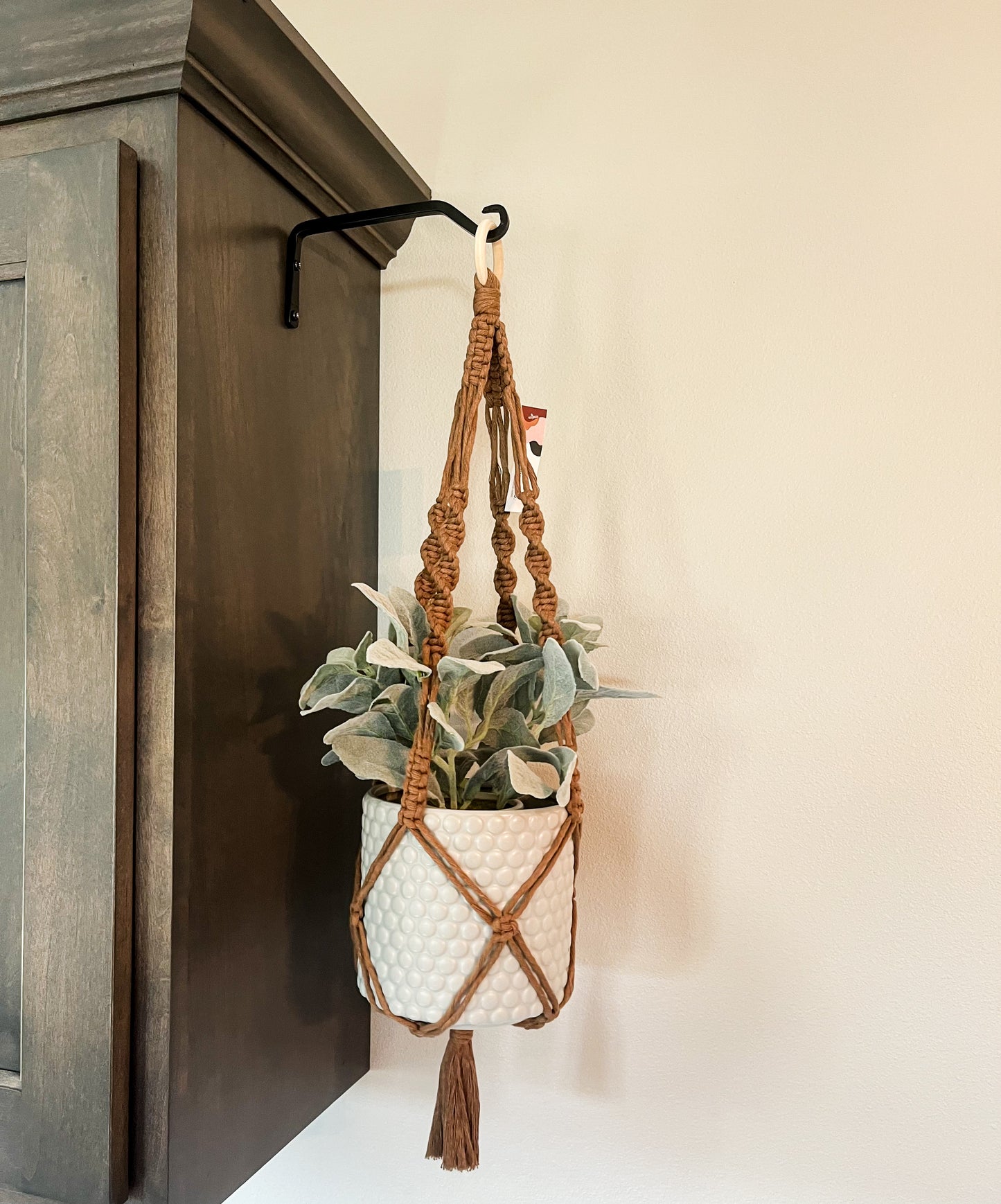 Airy Plant Hanger