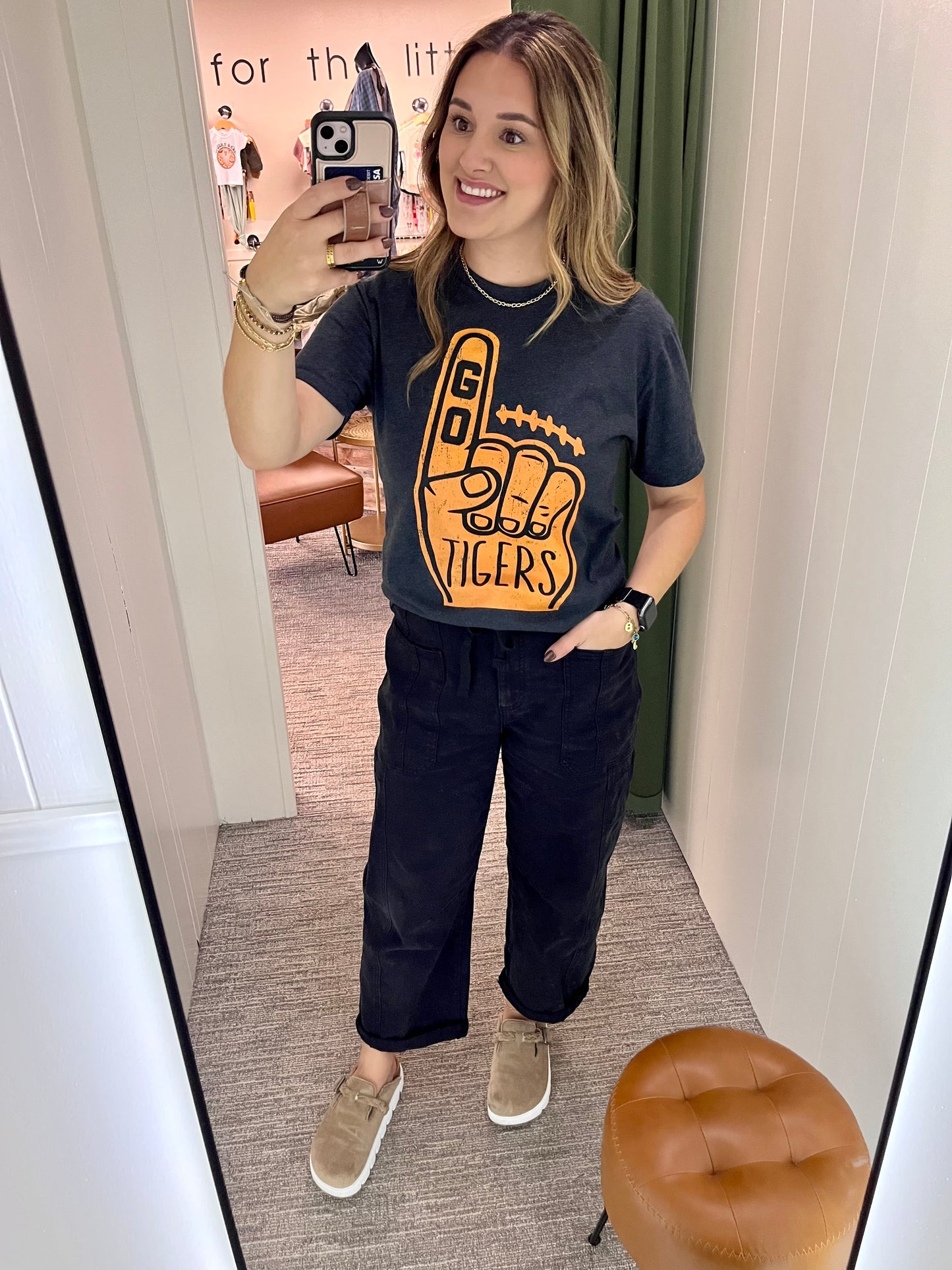 Foam Finger Tiger Tee