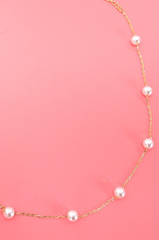 Pearl Necklace - Gold
