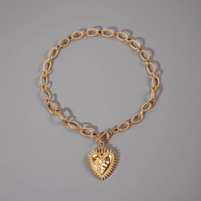 Spiked Heart Chunky Chain Necklace - Gold