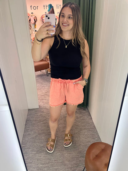 Rylan Shorts - Coral