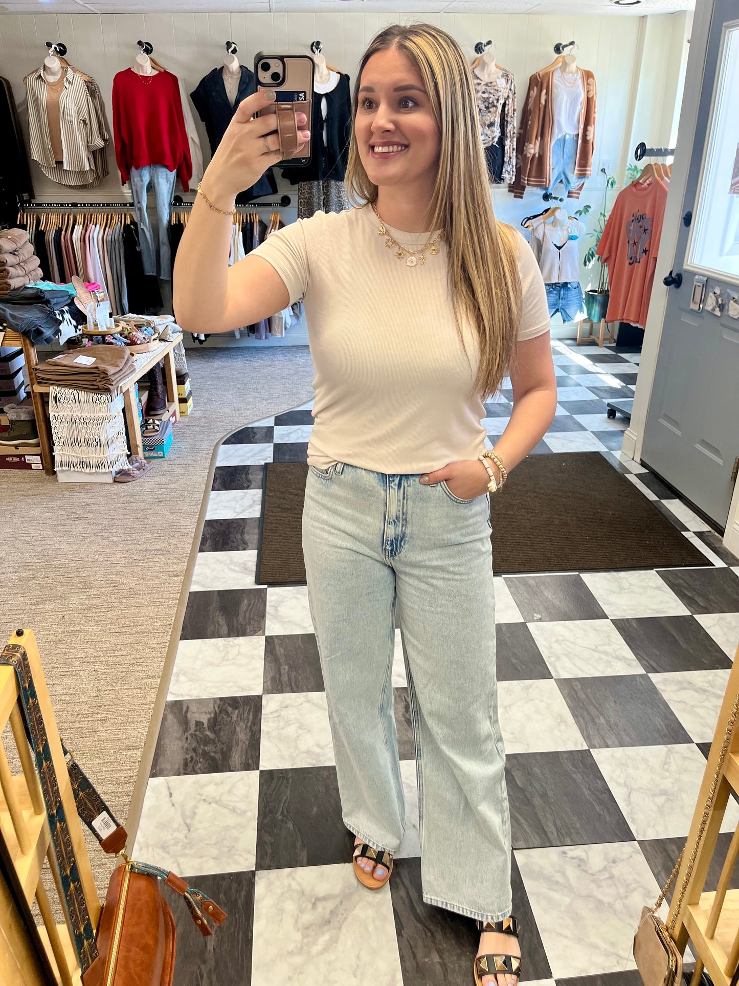 Regan Basic Tee - Cream