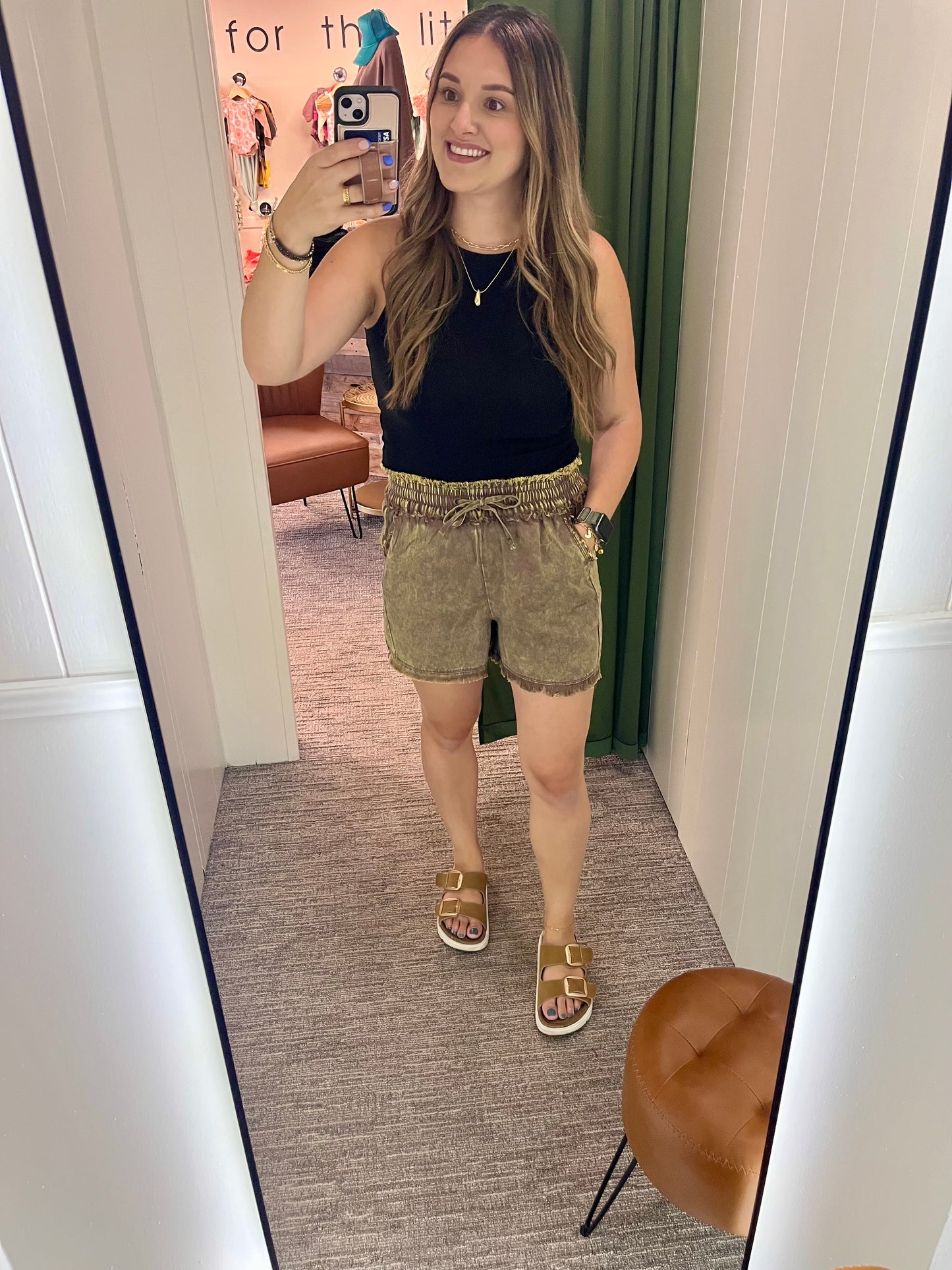 Rylan Shorts - Mocha