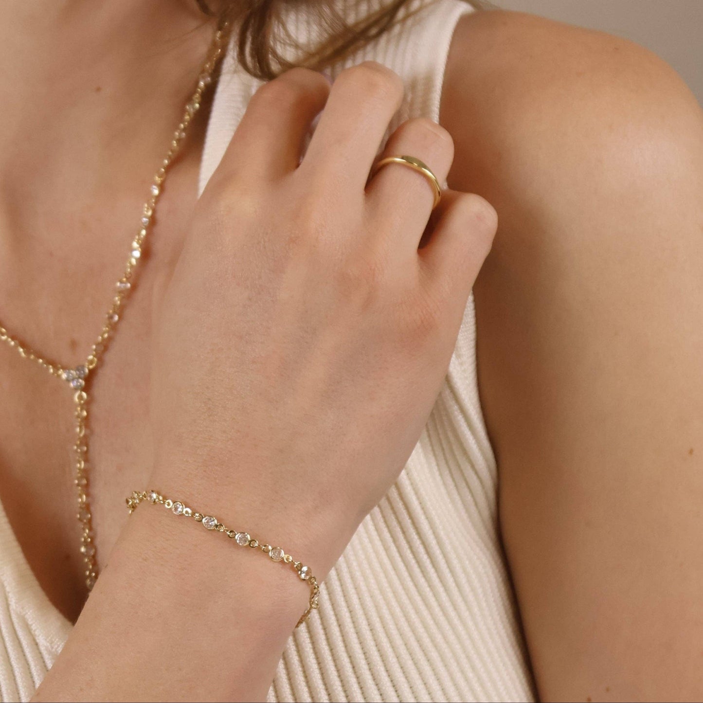 Round Bezel CZ Bracelet - 18k Gold Filled