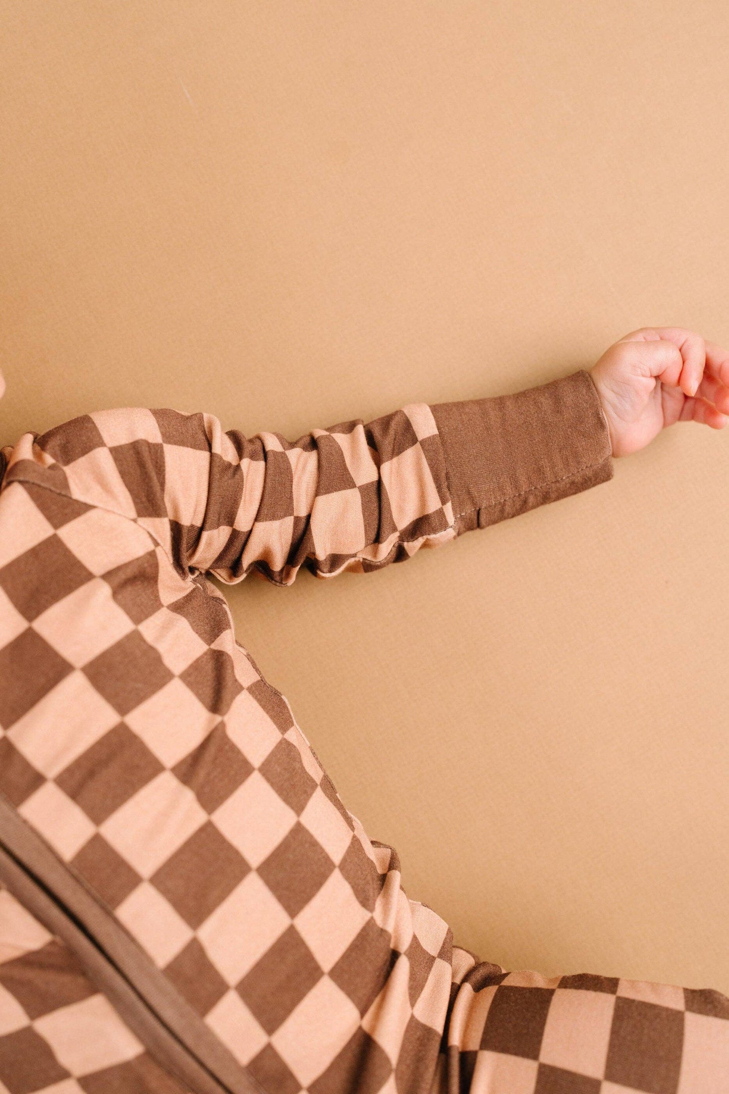 Espresso Checkered Bamboo Sleeper