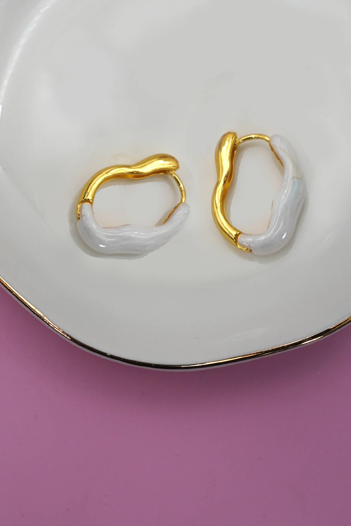 Abstract Epoxy Edge Hoops - White