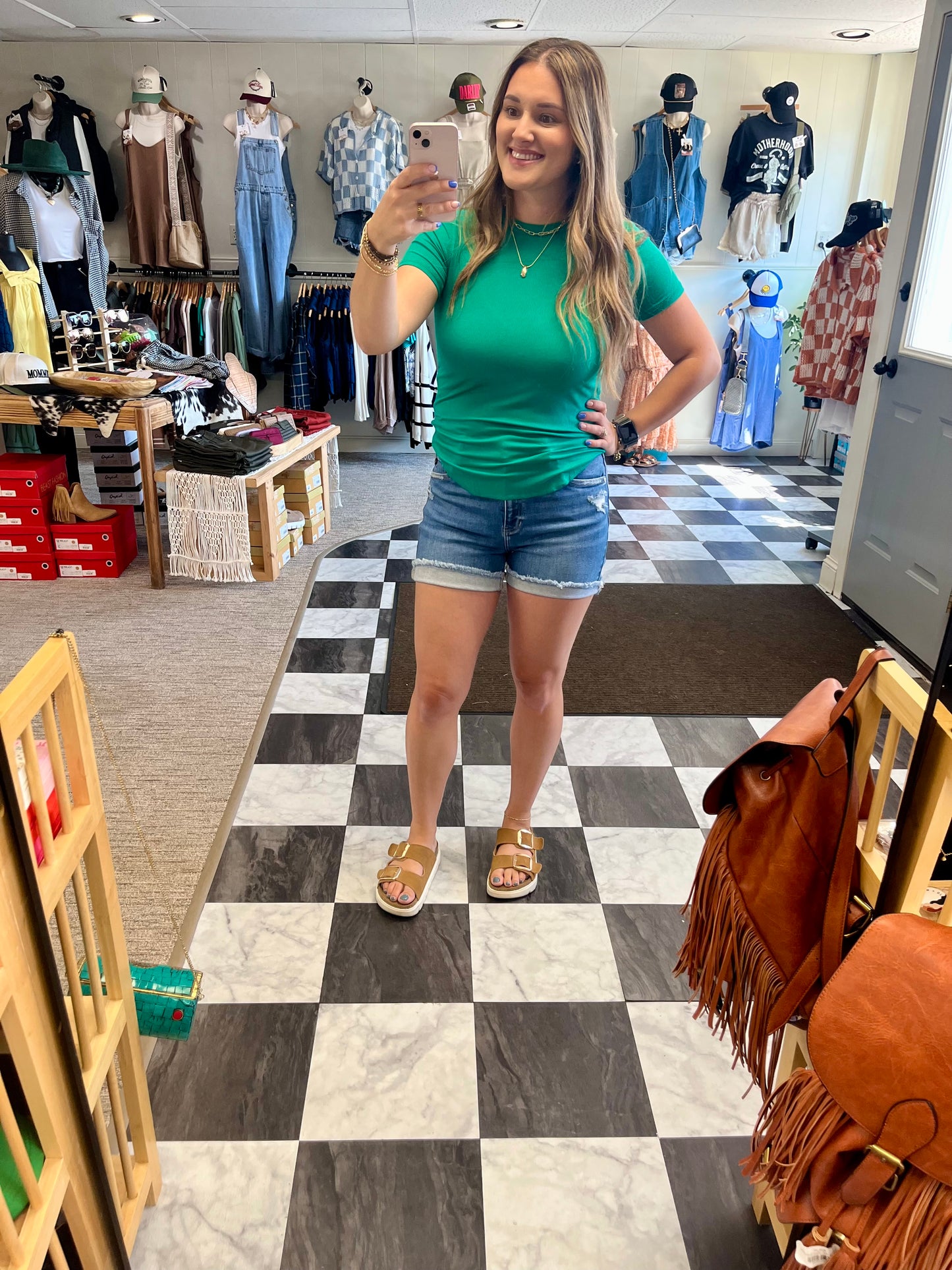 Regan Basic Tee - Kelly Green