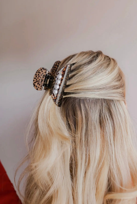 Love Is In The Hair Claw