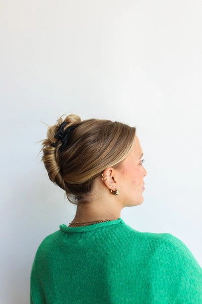 Wavy Midi Hold Everything Claw