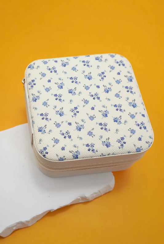 Jewelry Travel Case - Blue Flowers