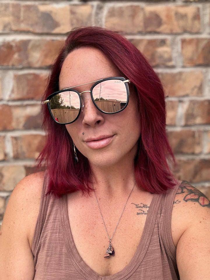 Ivy - Women's Oversized Square Sunglasses - Gold