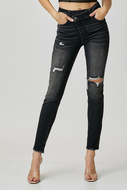 Willa Black Distressed Jeans