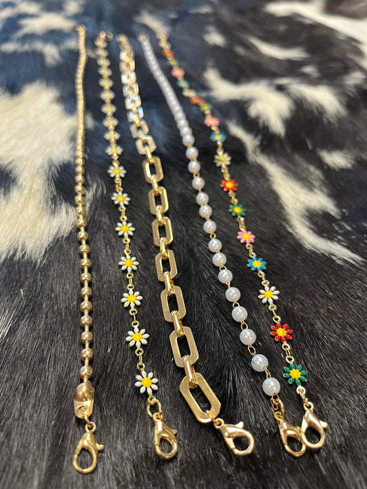 Hat Chains