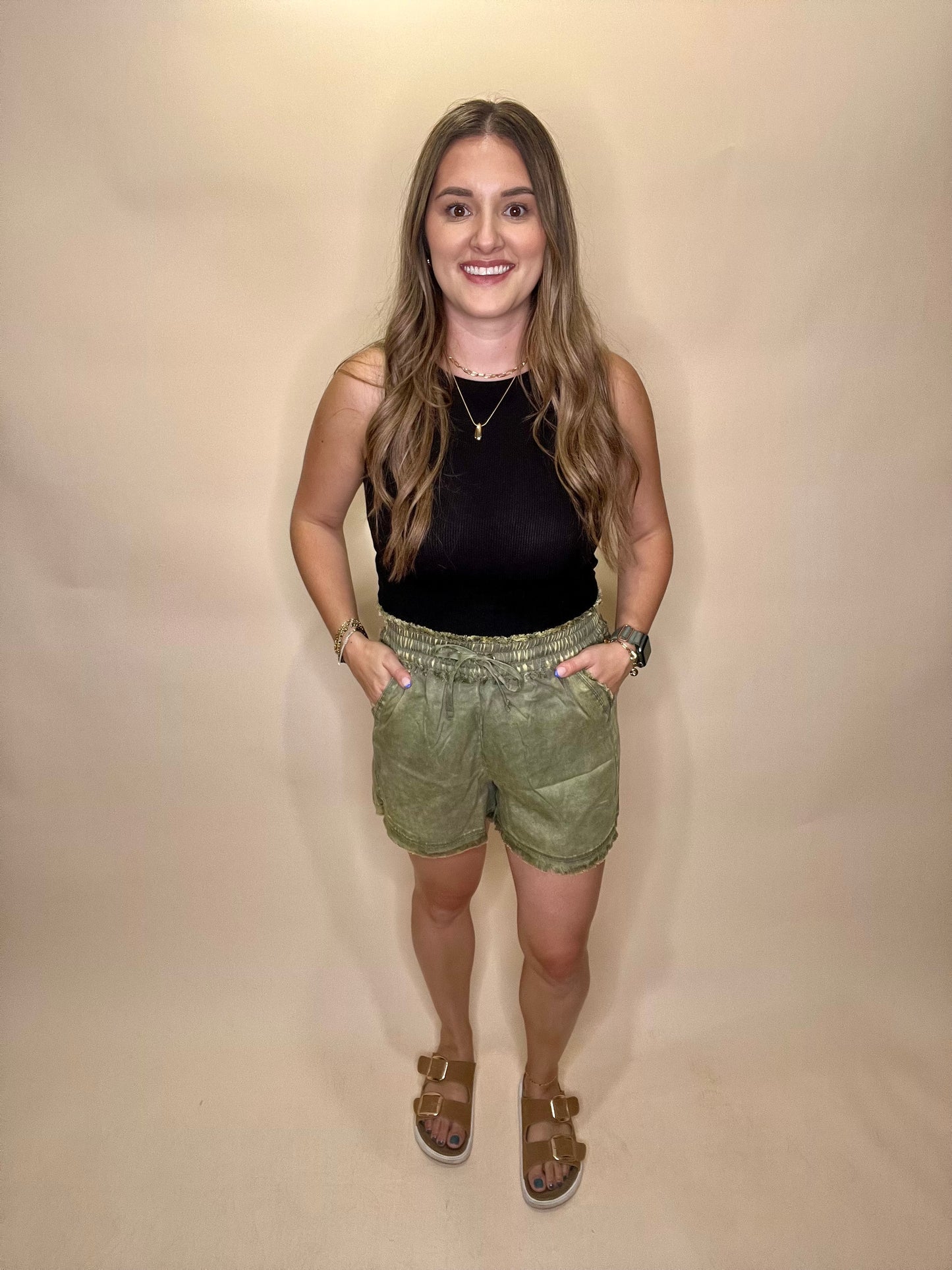 Rylan Shorts - Olive Green