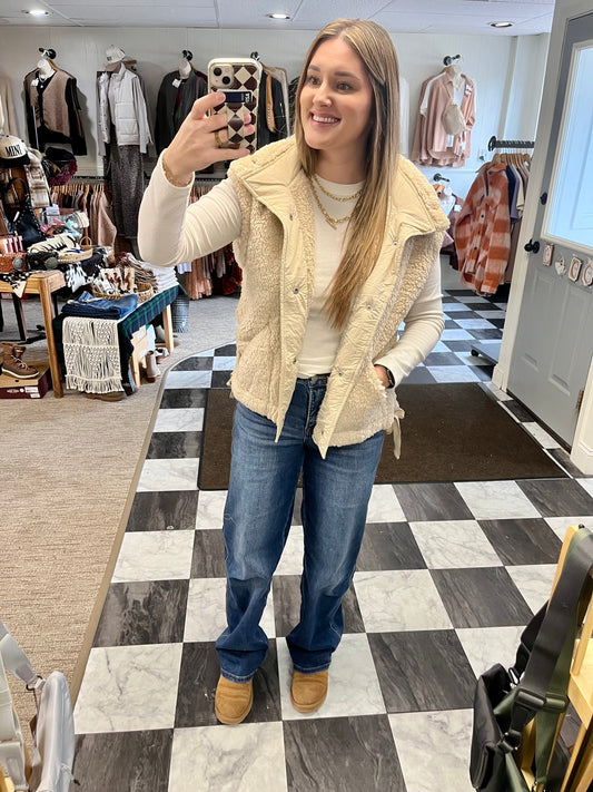 Clarke Fleece Sherpa Vest - Cream