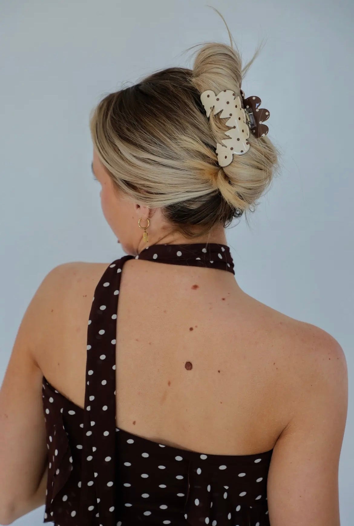 Brown & Cream Petal Arch Claw