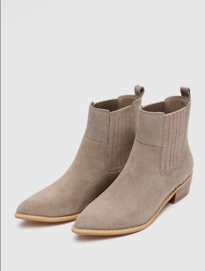 Leonora Suede Boot - Taupe