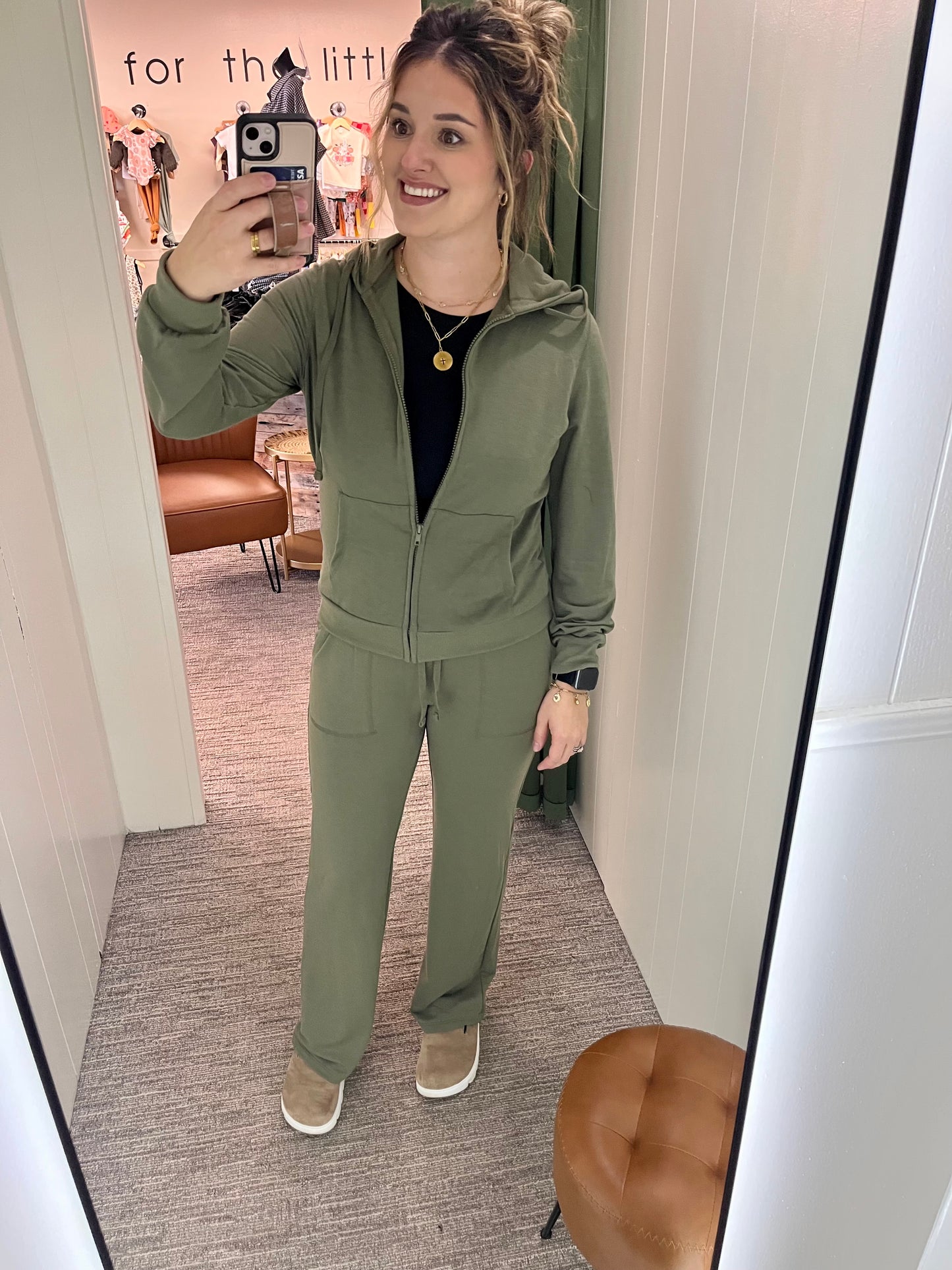 Tara Sweats - Olive