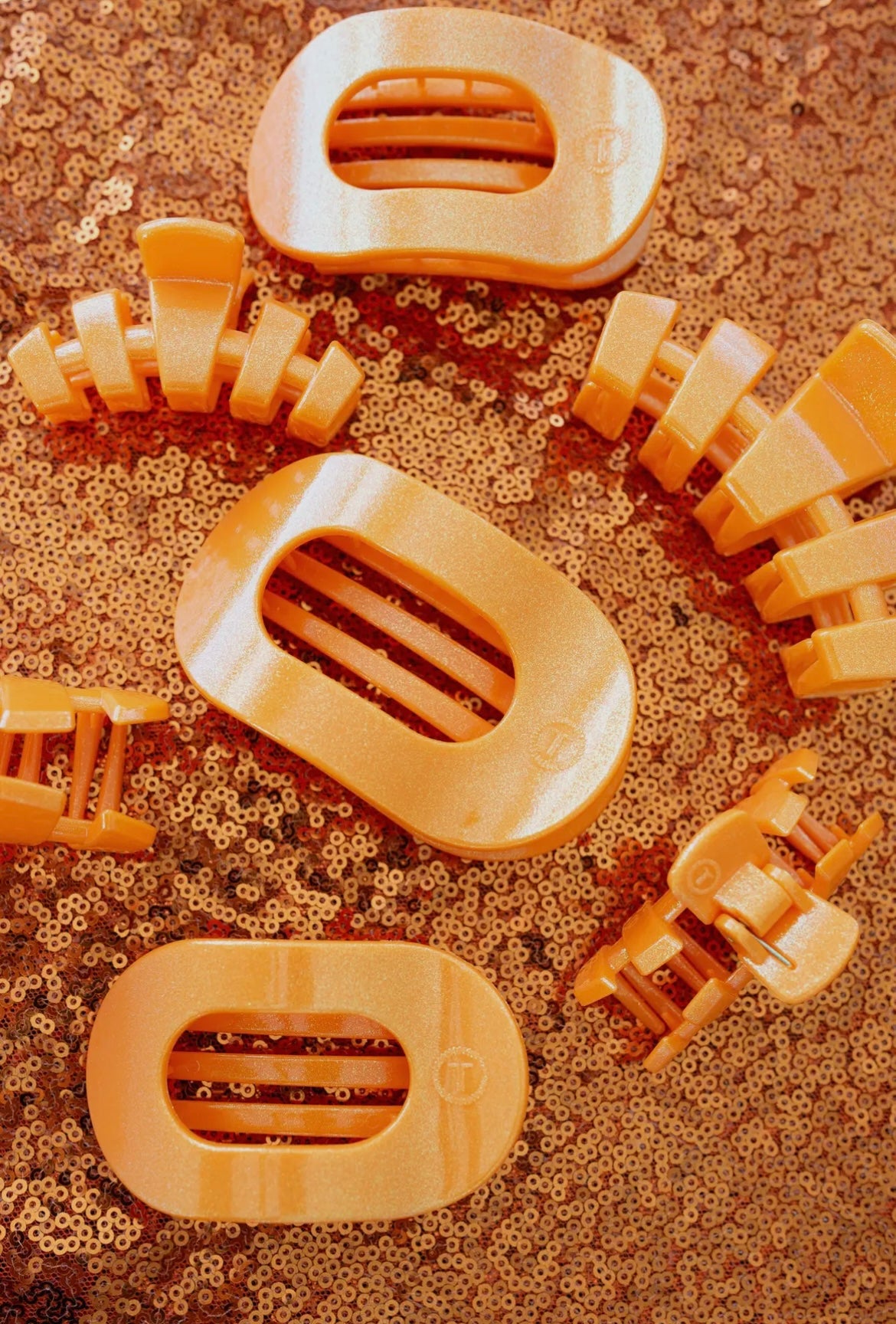 Flat Round Hair Clip | Small | Showbiz