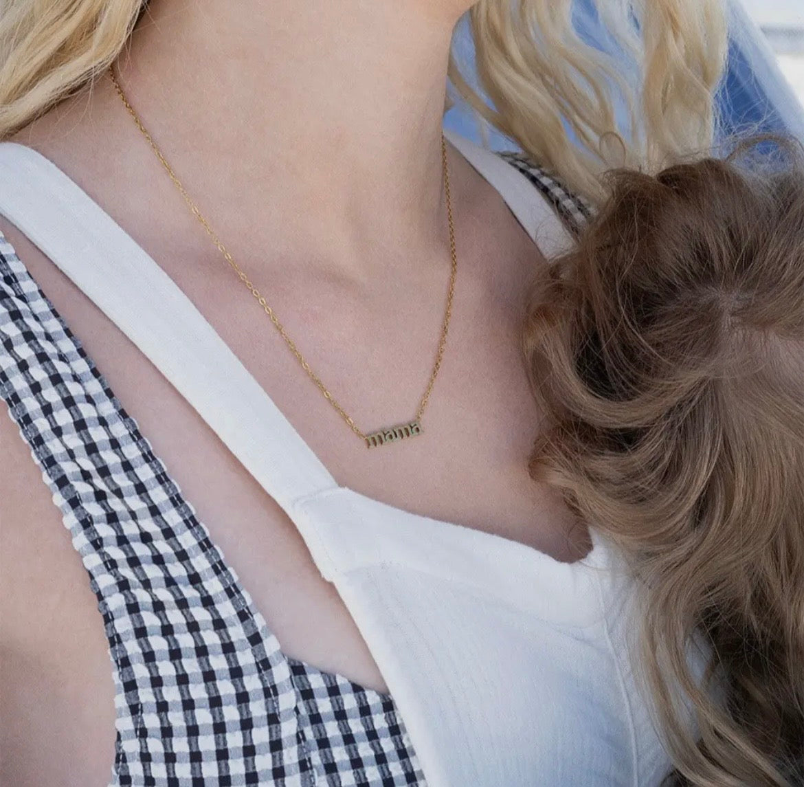 Mama Necklace - Gold