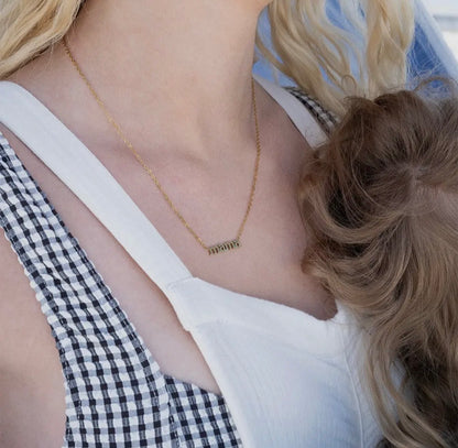 Mama Necklace - Gold