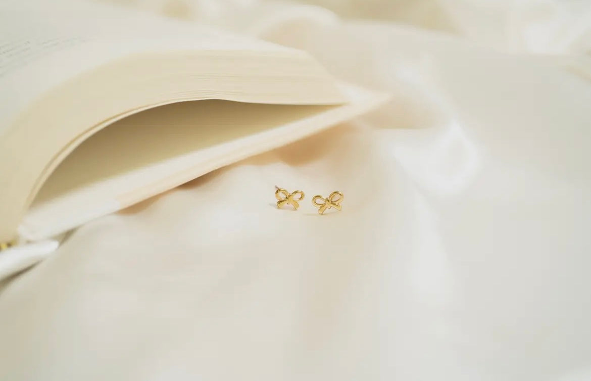 Bow Stud Earrings - Gold