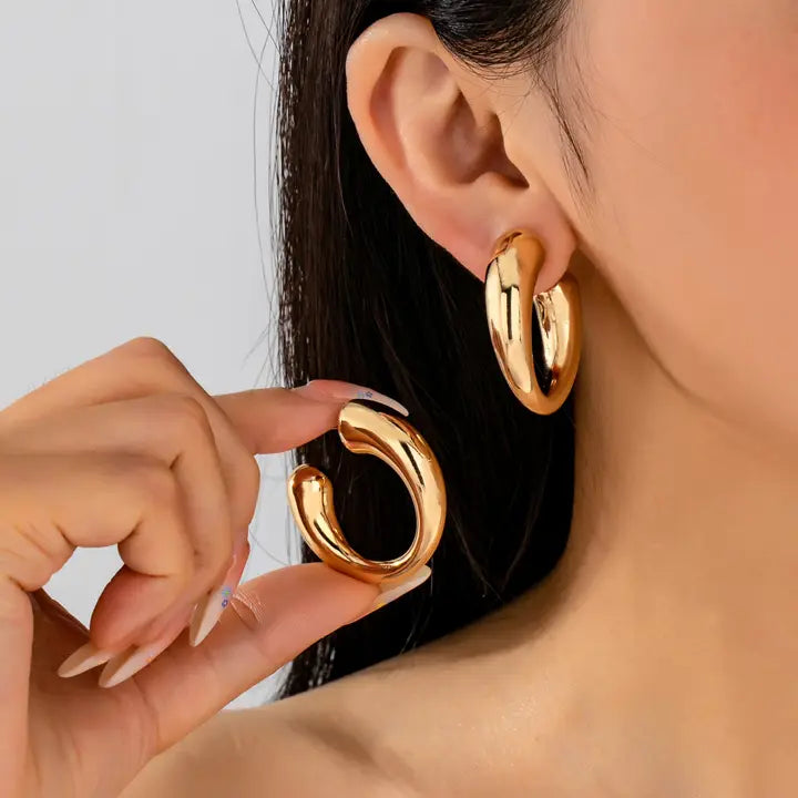 Bold Chunky Hoops - Gold