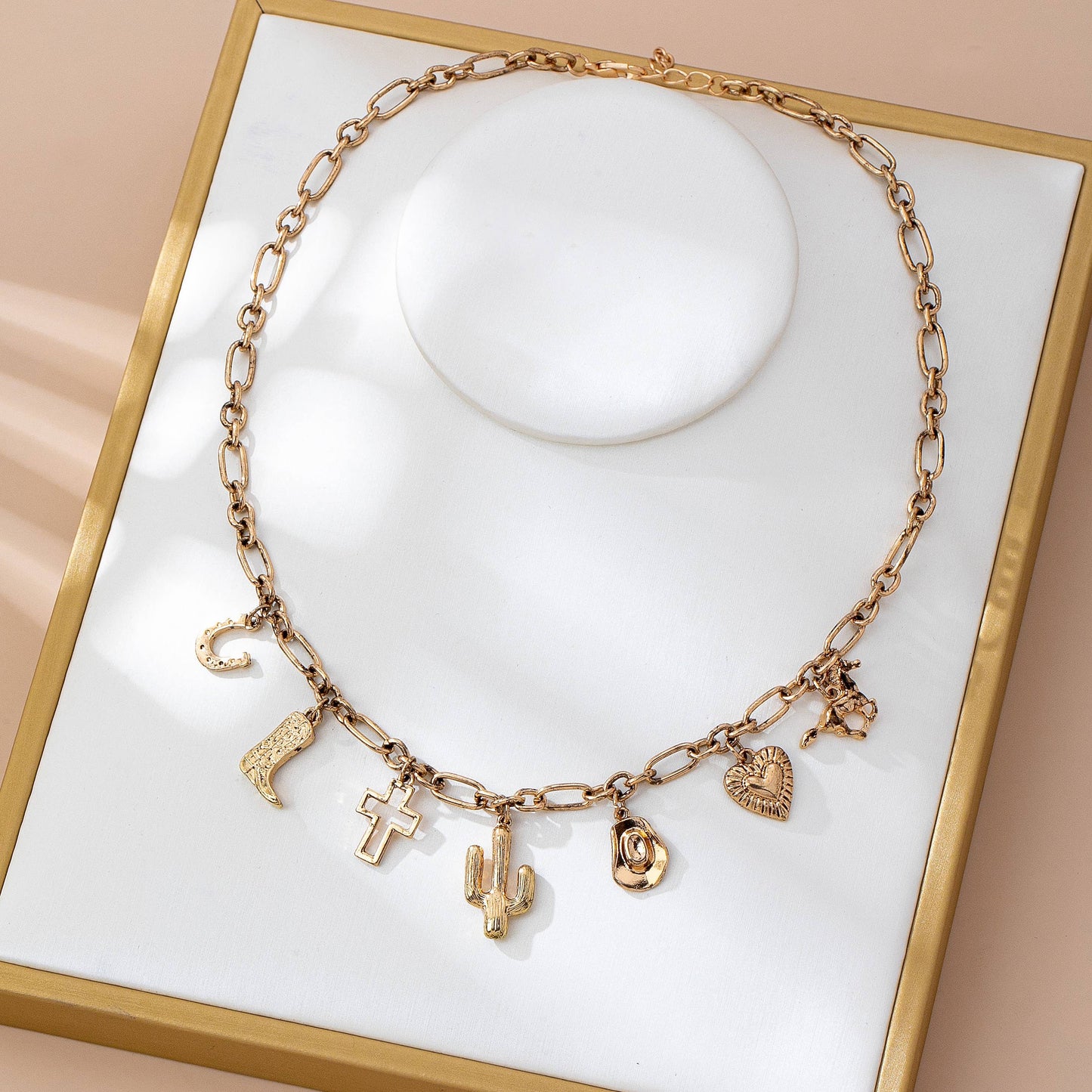 Western Layered Necklace - Gold