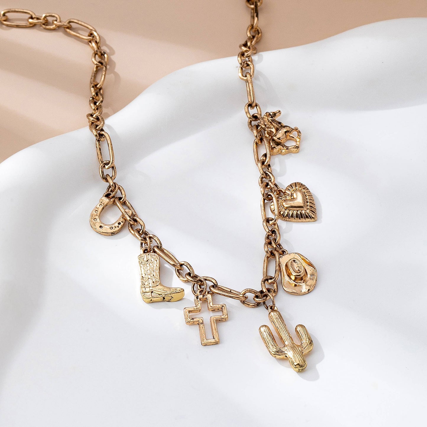 Western Layered Necklace - Gold