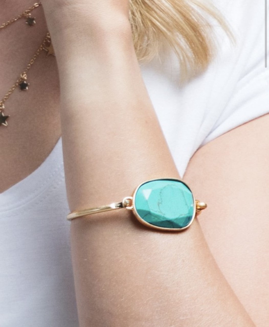 Kiwi Stone Bracelet